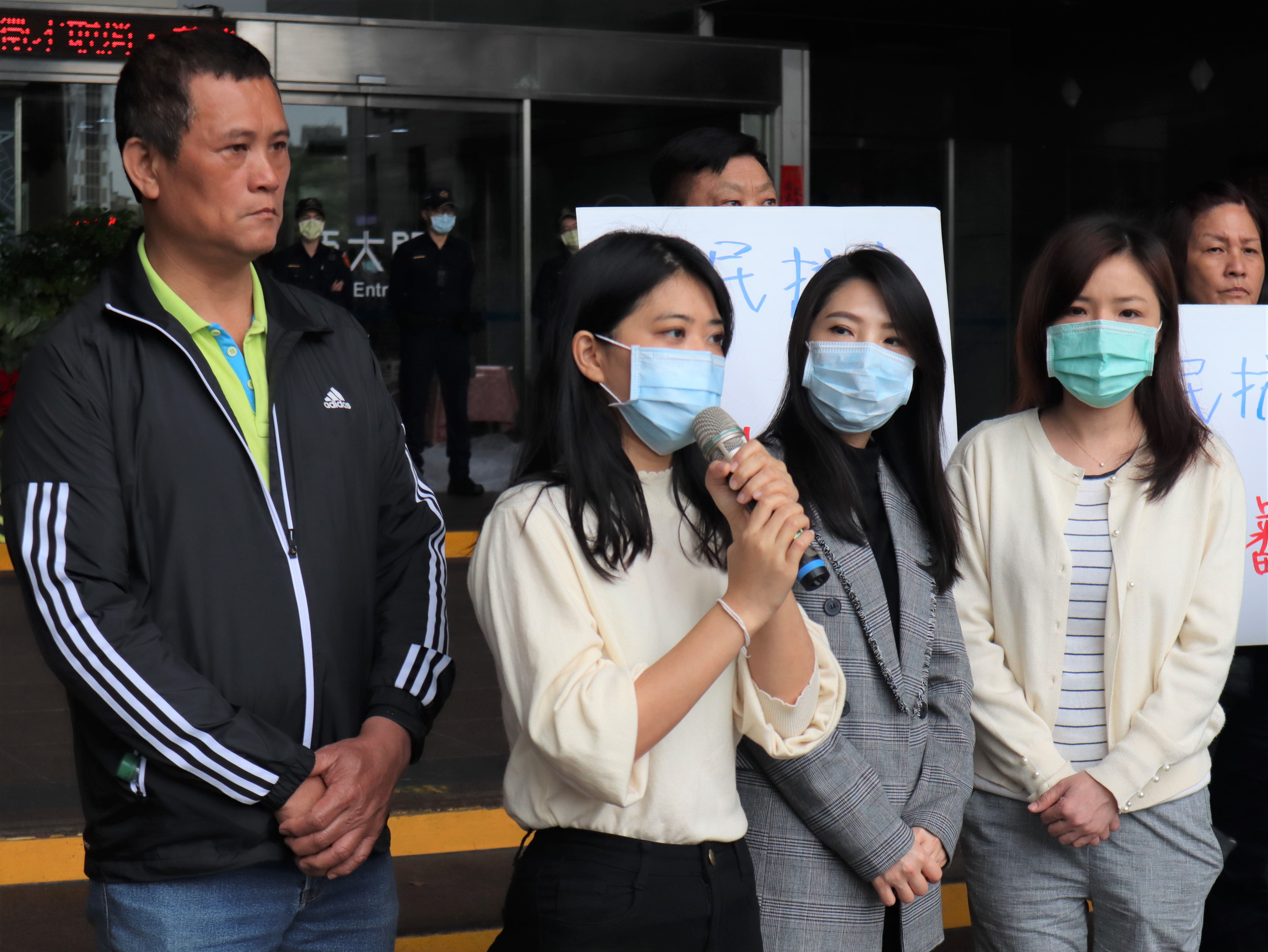 環境權保障基金會研究員林必修呼籲市府，先跟居民善盡溝通，若一直沒有共識，如同都委會委員所說，「就算通過也不能夠順利進行。」